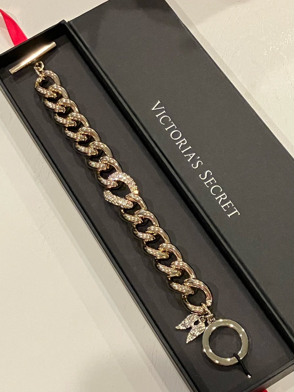 Victoria's Secret | Gold & Crystal Link Bracelet